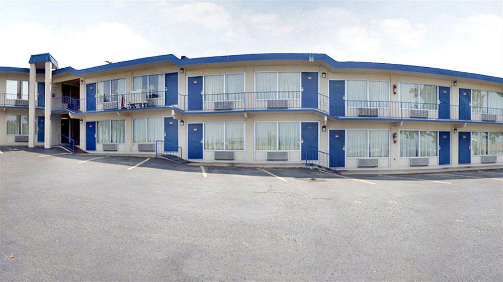 Days-Inn By Wyndham Batesville Ar Exterior foto